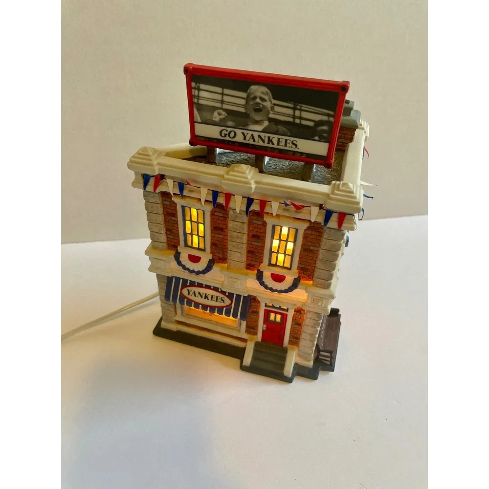 Department 56 Christmas in the City New York Yankees Souvenir Shop